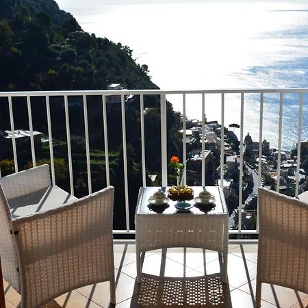 Casa Rossia Breathtaking Sea View Apartment In โปซิตาโน ภายนอก รูปภาพ