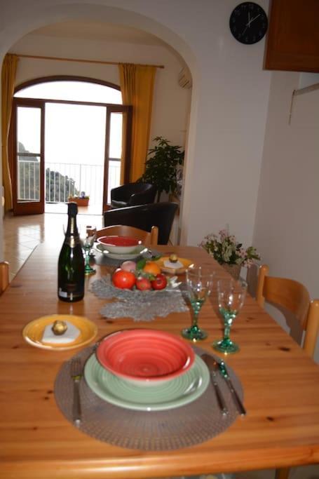 Casa Rossia Breathtaking Sea View Apartment In โปซิตาโน ภายนอก รูปภาพ