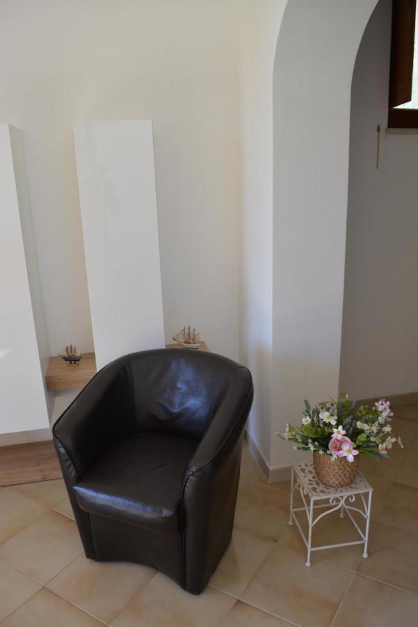 Casa Rossia Breathtaking Sea View Apartment In โปซิตาโน ภายนอก รูปภาพ
