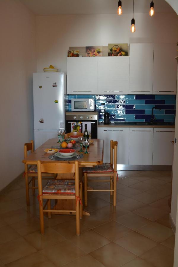 Casa Rossia Breathtaking Sea View Apartment In โปซิตาโน ภายนอก รูปภาพ